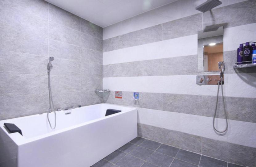 Jade Hotel Ilsan Ni Camera foto